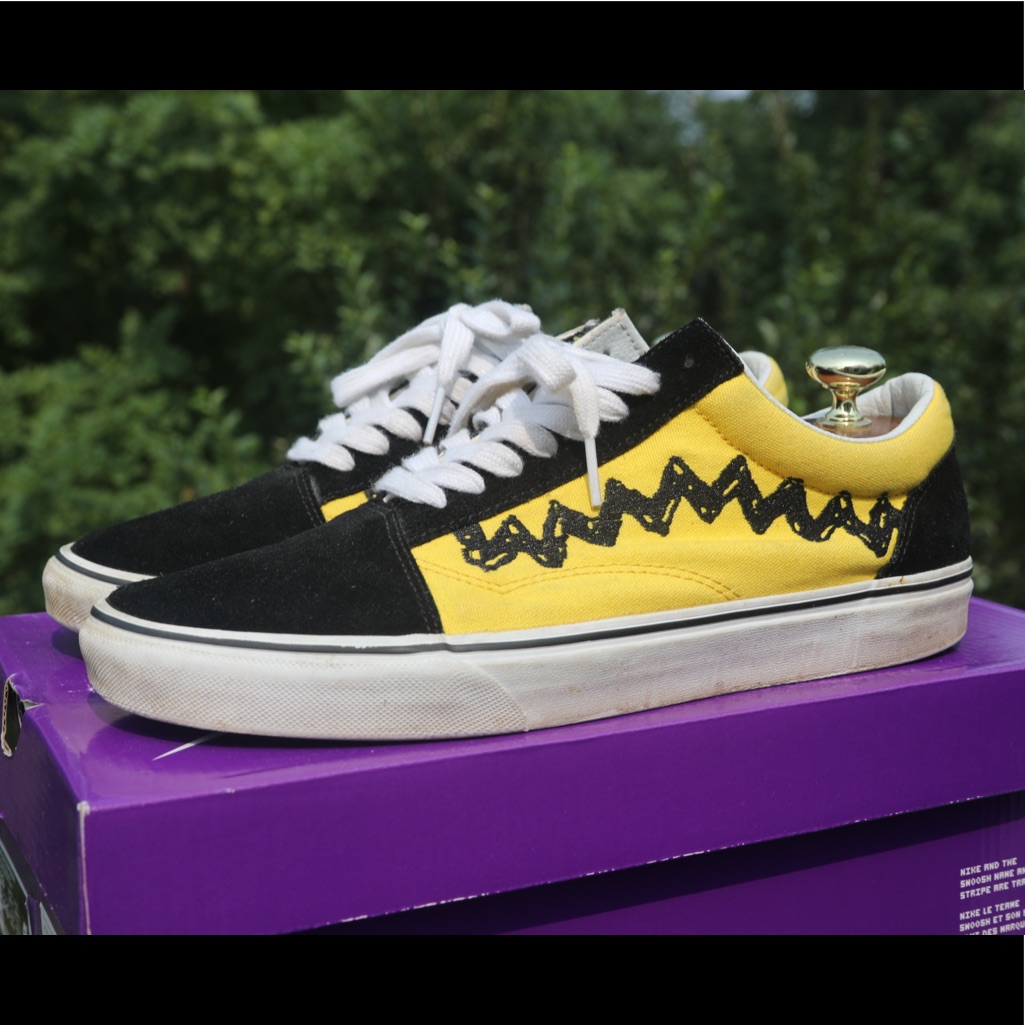 Vans Old Skool X Peanuts ‘Charlie Brown’ Sneakers Size 11.5